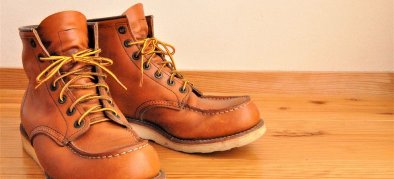 結婚指輪はシンプルなものを